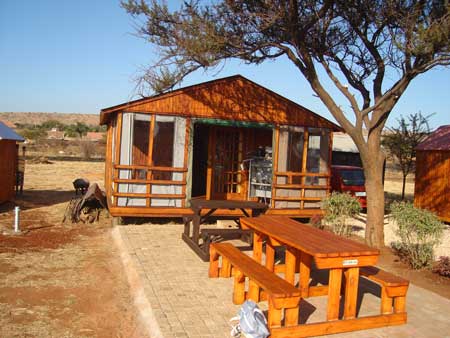 Bar Hut - This is ideal for a studio, or to be used as entertainment area or even accommodation