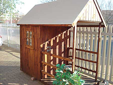 A&H Wendys; Guard Hut Alternate View