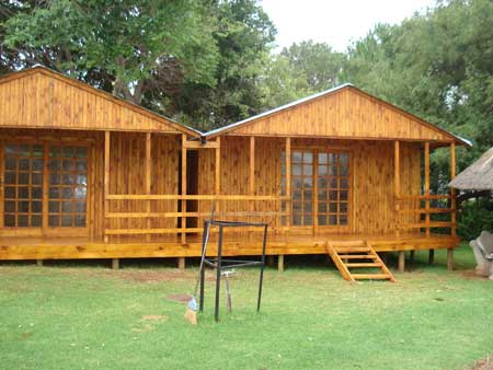 Double Bar Hut - Ideal for studio or accommodation